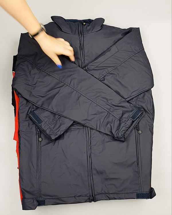 Фотография  210 - Ветровки CAN 084#10 кг, ЛОТ №6939 оптом в Петрозаводске и Карелии