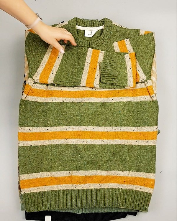 Фотография  743 - ANERKJENDT джемпера 104#10 кг, ЛОТ №7127 оптом в Петрозаводске и Карелии