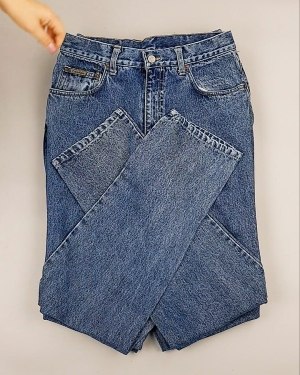 Фотография  955 - Джинсы CALVIN KLEIN муж #8,1 кг, ЛОТ №7022 оптом в Петрозаводске и Карелии