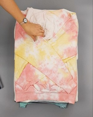 Фотография  803 - HOODIE CAN 084#10 кг, ЛОТ №7034 оптом в Петрозаводске и Карелии