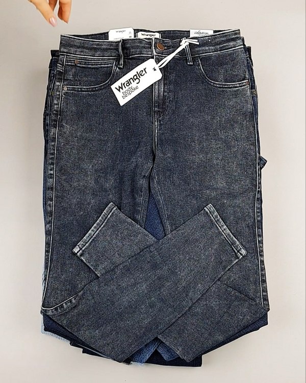 Фотография  120 - Джинсы WRANGLER м/ж#8,1 кг, ЛОТ №7011 оптом в Петрозаводске и Карелии