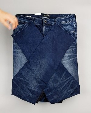 Фотография  938 - Джинсы JACK JONES 094#10 кг, ЛОТ №6980 оптом в Петрозаводске и Карелии