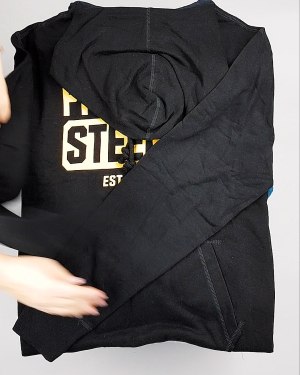 Фотография  438 - HOODIE CAN 084#10 кг, ЛОТ №7033 оптом в Петрозаводске и Карелии