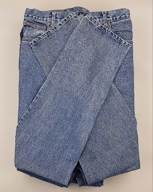 Купить Джинсы CALVIN KLEIN муж #7,6 кг, ЛОТ №7021 оптом в Петрозаводске и Карелии