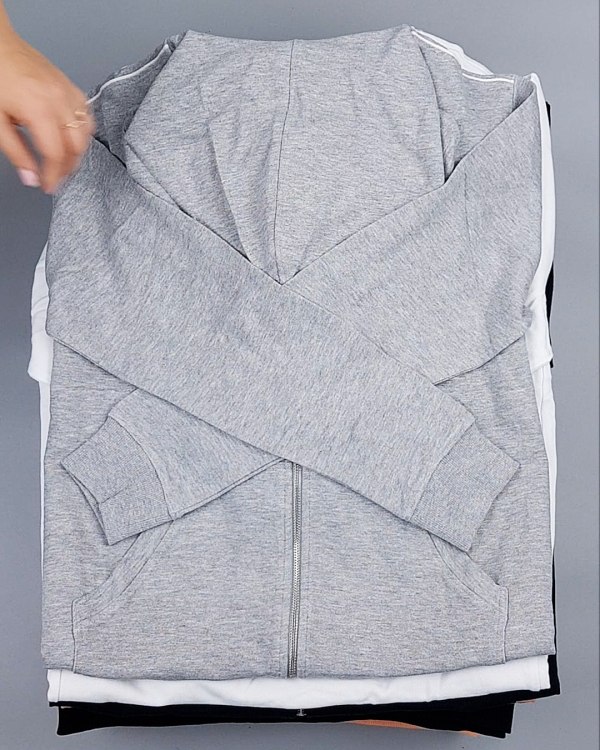 Фотография  650 - SORBINO+RICHMOND men (толстовки+штаны)#9,9 кг, ЛОТ №7106 оптом в Петрозаводске и Карелии