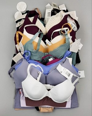 Купить Нижнее белье TRIUMPH 104#33 шт, ЛОТ №7134 оптом в Петрозаводске и Карелии