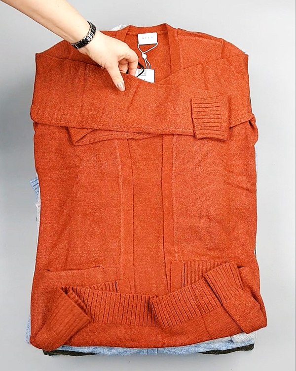 Фотография  316 - Кардиганы VILA W 104#7 кг, ЛОТ №7382 оптом в Петрозаводске и Карелии