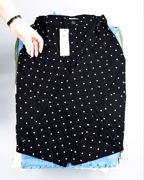 Фотография  645 - Bestseller Winter mix 104#15 кг, ЛОТ №7309 оптом в Петрозаводске и Карелии