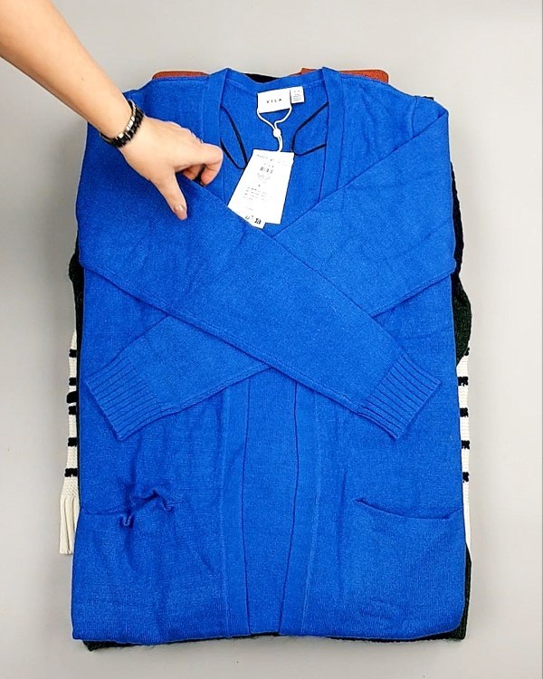 Фотография  655 - Кардиганы VILA W 104#7 кг, ЛОТ №7382 оптом в Петрозаводске и Карелии