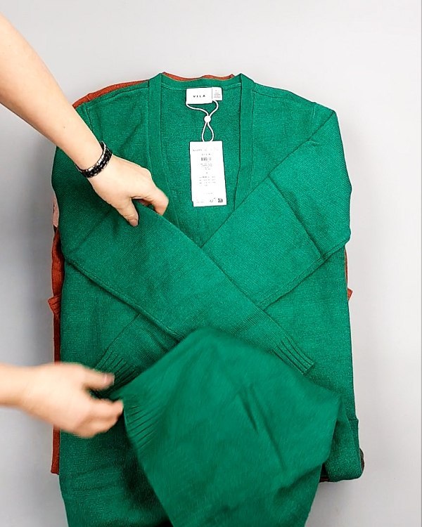 Фотография  496 - Кардиганы VILA W 104#7 кг, ЛОТ №7384 оптом в Петрозаводске и Карелии