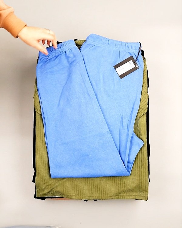 Фотография  220 - PIECES Winter mix 104#15 кг, ЛОТ №7377 оптом в Петрозаводске и Карелии