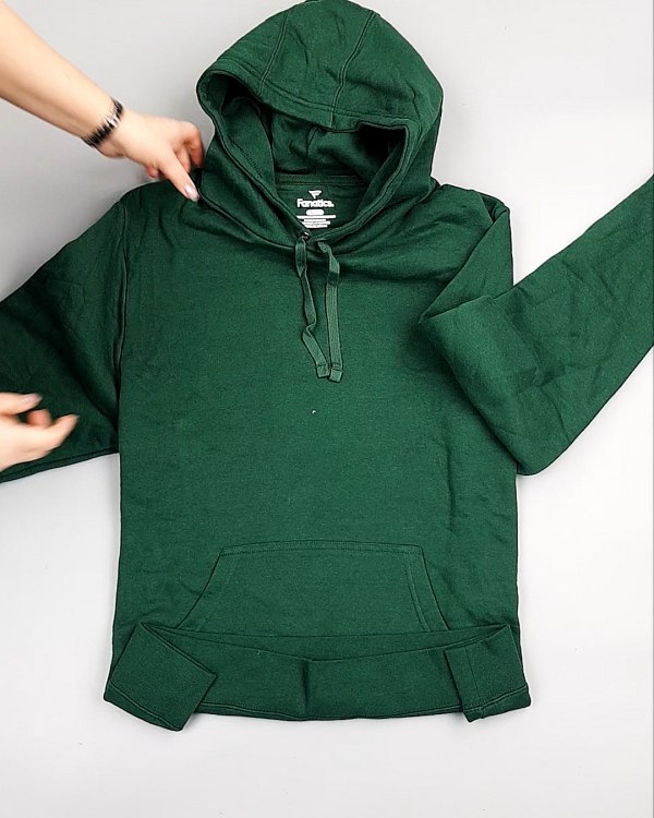 Фотография  261 - HOODIE CAN 084#10 кг, ЛОТ №7425 оптом в Петрозаводске и Карелии