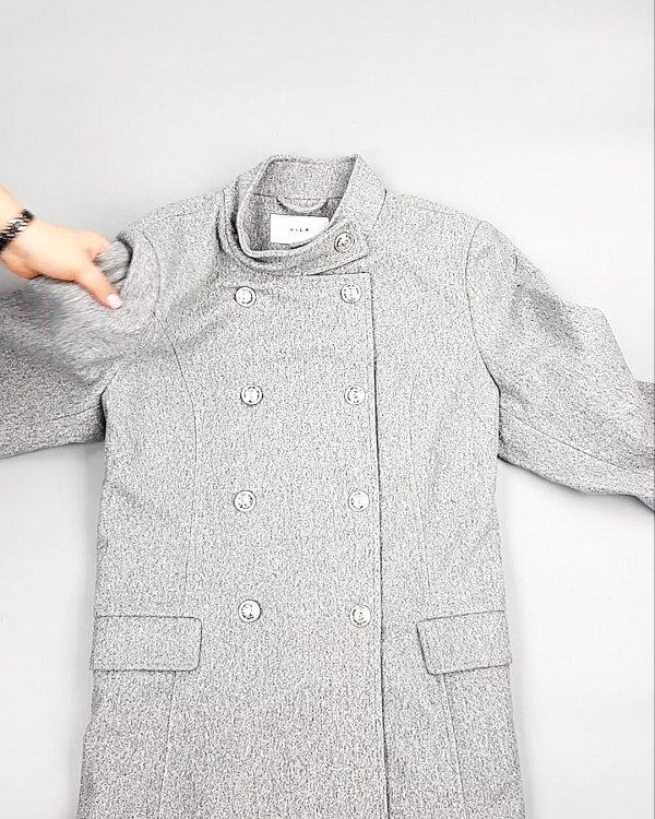 Фотография  966 - Пальто Bestseller 104#10 кг, ЛОТ №7557 оптом в Петрозаводске и Карелии