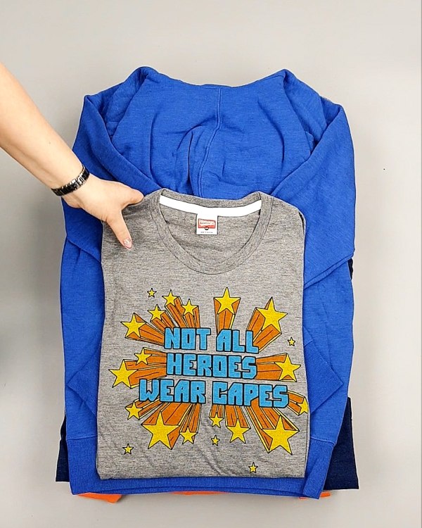 Фотография  598 - HOMAGE CAN 084#10 кг, ЛОТ №7496 оптом в Петрозаводске и Карелии