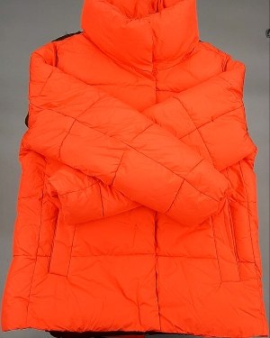 Купить Верхняя одежда AMAZON жен 015#10 кг, ЛОТ №7712 оптом в Петрозаводске и Карелии