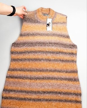 Фотография  178 - Платья СТОК CAN зима 084#7 кг оптом в Петрозаводске и Карелии