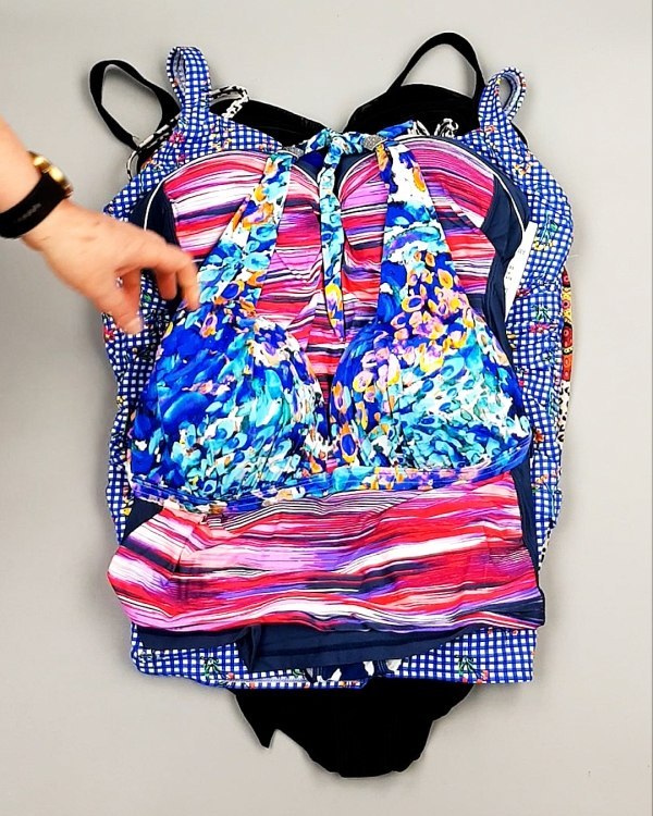 Фотография  366 - Купальники СТОК CAN 124#5 кг, ЛОТ №7688 оптом в Петрозаводске и Карелии