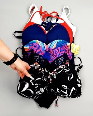 Фотография  286 - Купальники СТОК CAN 124#5 кг, ЛОТ №7690 оптом в Петрозаводске и Карелии