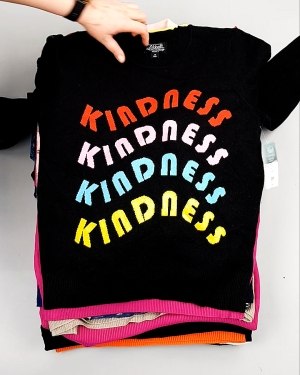 Купить Джемпера легкие СТОК CAN 084#7 кг, ЛОТ №7633 оптом в Петрозаводске и Карелии