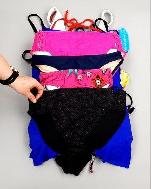 Фотография  986 - Купальники СТОК CAN 124#5 кг, ЛОТ №7690 оптом в Петрозаводске и Карелии