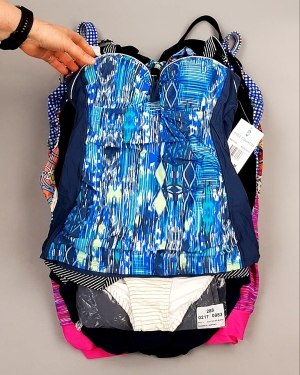 Фотография  653 - Купальники СТОК CAN 124#5 кг, ЛОТ №7688 оптом в Петрозаводске и Карелии