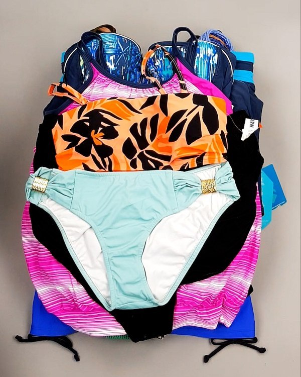 Фотография  226 - Купальники СТОК CAN 124#5 кг, ЛОТ №7689 оптом в Петрозаводске и Карелии