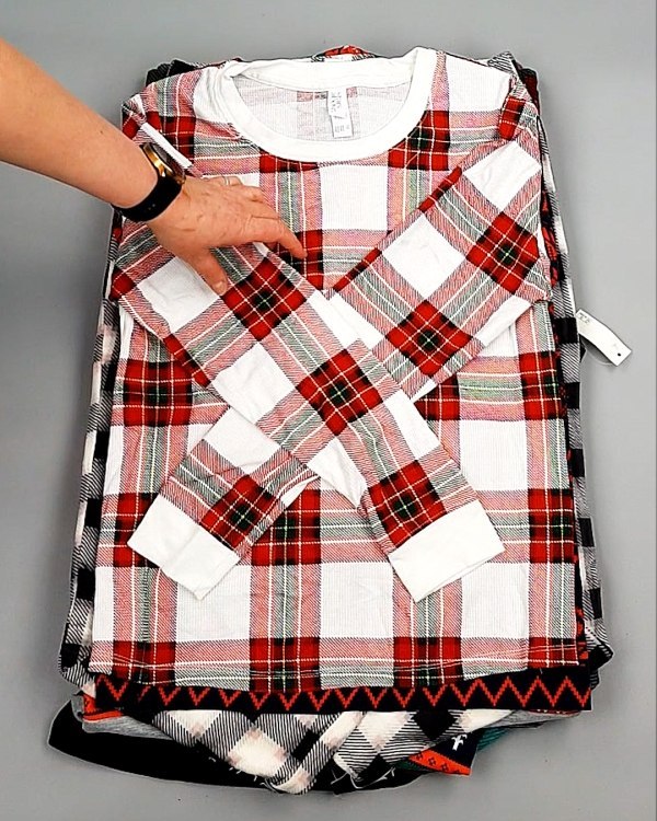 Фотография  268 - Домашняя одежда м/ж AMAZON 015#7 кг, ЛОТ №7783 оптом в Петрозаводске и Карелии