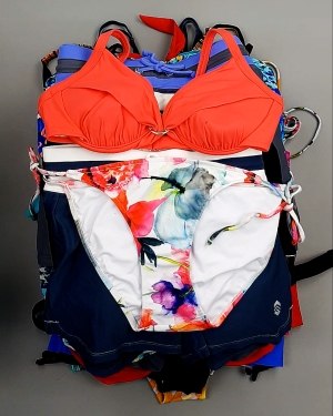 Фотография  571 - Купальники СТОК CAN 124#5 кг, ЛОТ №7686 оптом в Петрозаводске и Карелии