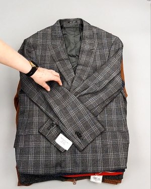 Фотография  344 - AMAZON mix муж весна 015#15 кг, ЛОТ №7739 оптом в Петрозаводске и Карелии