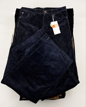 Купить Брюки вельветовые м/ж C&A 025#10 кг, ЛОТ №8031 оптом в Петрозаводске и Карелии