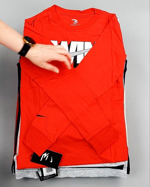 Фотография  276 - Тонковки детские NIKE CAN 084#5 кг, ЛОТ №7970 оптом в Петрозаводске и Карелии