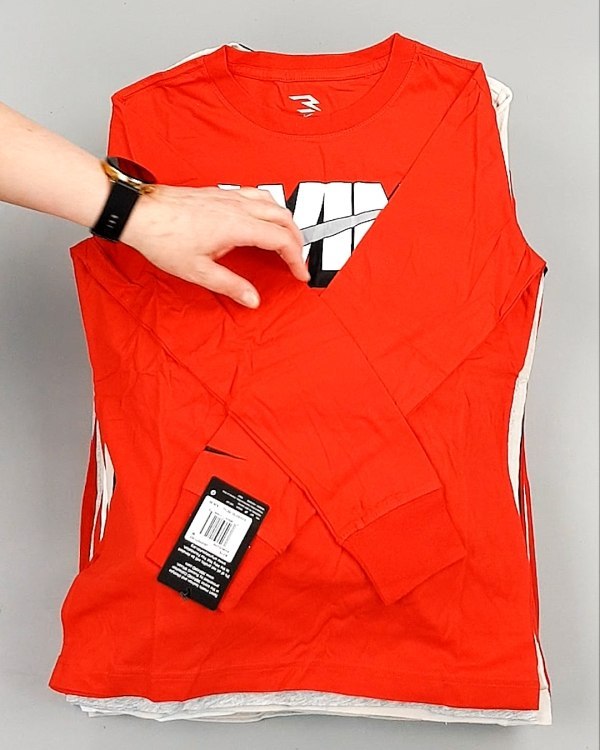 Фотография  883 - Тонковки детские NIKE CAN 084#5 кг, ЛОТ №7971 оптом в Петрозаводске и Карелии