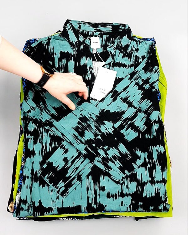 Фотография  475 - Блузки Bestseller+DK 035#5 кг, ЛОТ №8096 оптом в Петрозаводске и Карелии