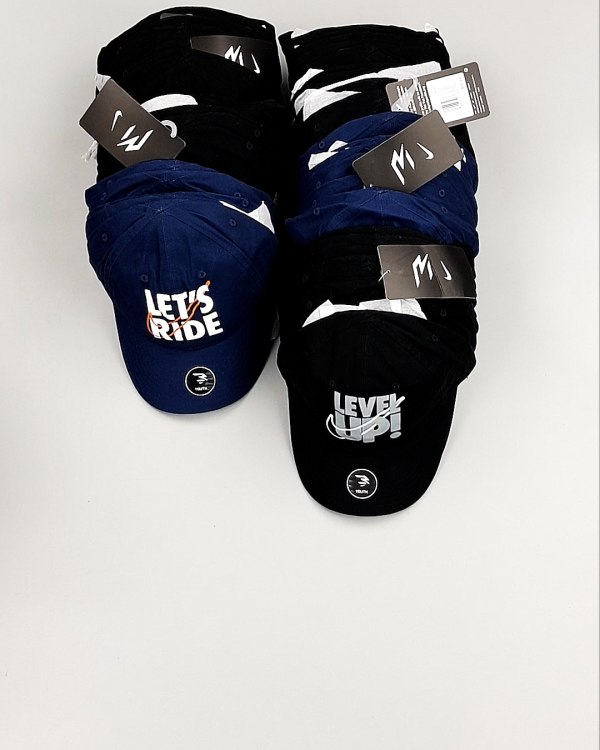 Фотография  700 - Кепки детские CAN 084#5 кг, ЛОТ №7965 оптом в Петрозаводске и Карелии