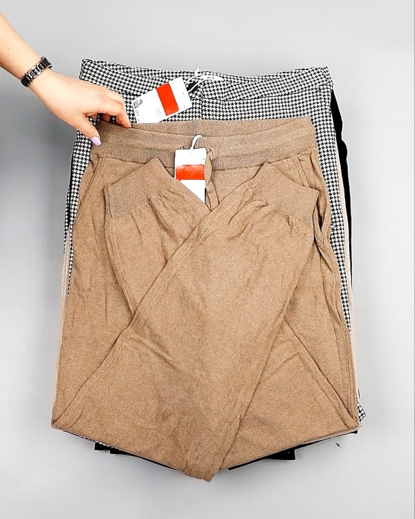 Фотография  993 - Брюки женские зима C&A 025#10 кг оптом в Петрозаводске и Карелии