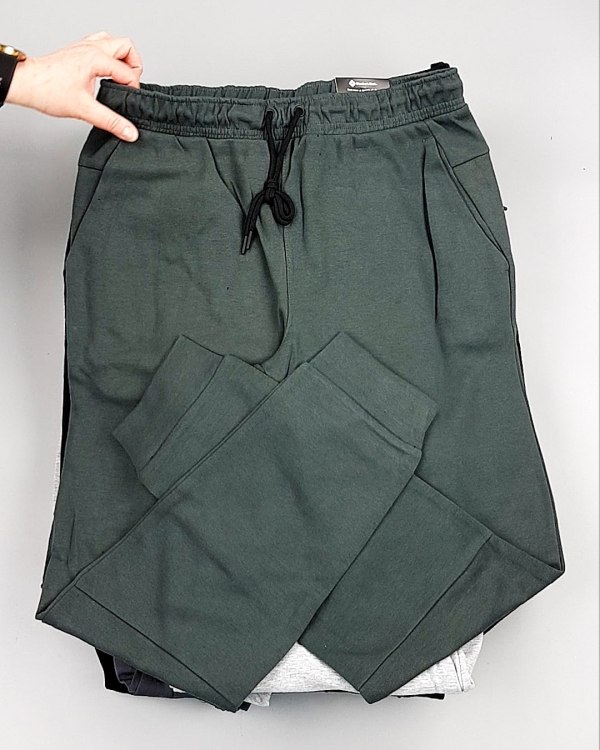 Фотография  679 - Штаны спортивные муж CAN 084#10 кг, ЛОТ №8073 оптом в Петрозаводске и Карелии