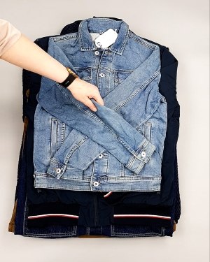 Фотография  722 - Ветровки м/ж C&A 025#10 кг, ЛОТ №7863 оптом в Петрозаводске и Карелии