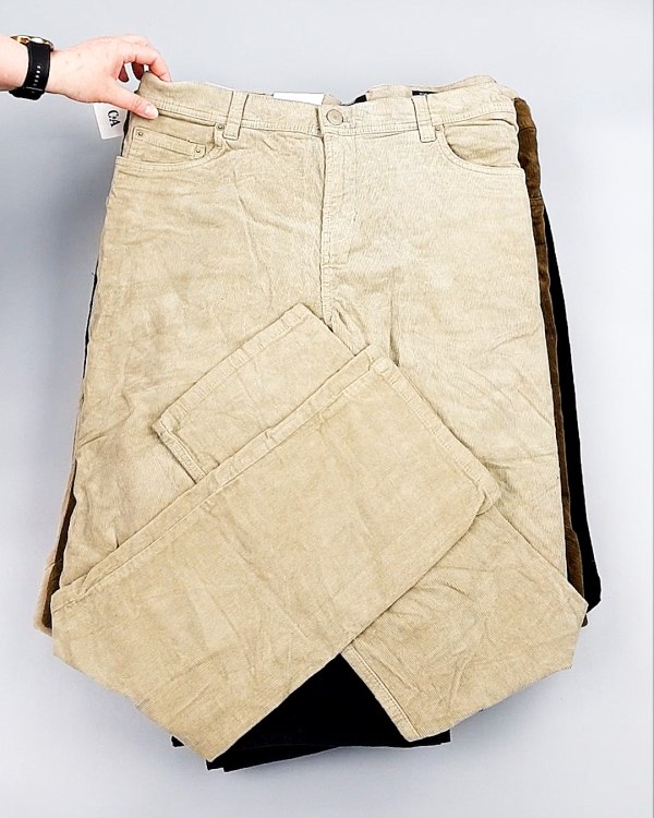 Фотография  664 - Брюки вельветовые м/ж C&A 025#10 кг, ЛОТ №8031 оптом в Петрозаводске и Карелии