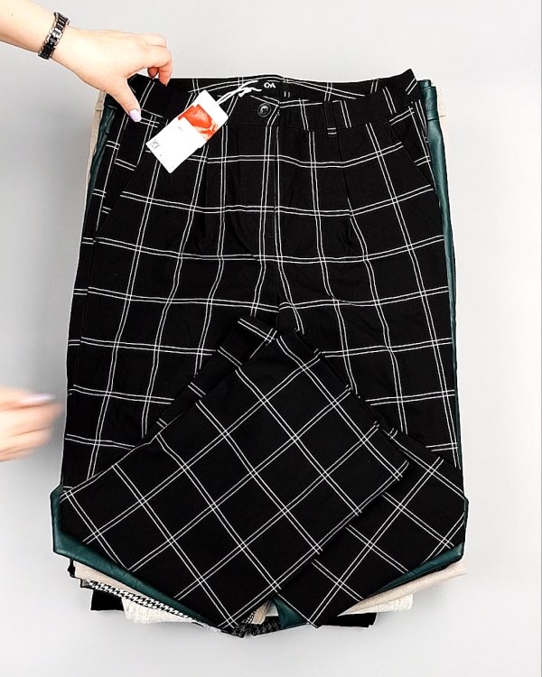 Фотография  717 - Брюки женские зима C&A 025#10 кг, ЛОТ №7911 оптом в Петрозаводске и Карелии