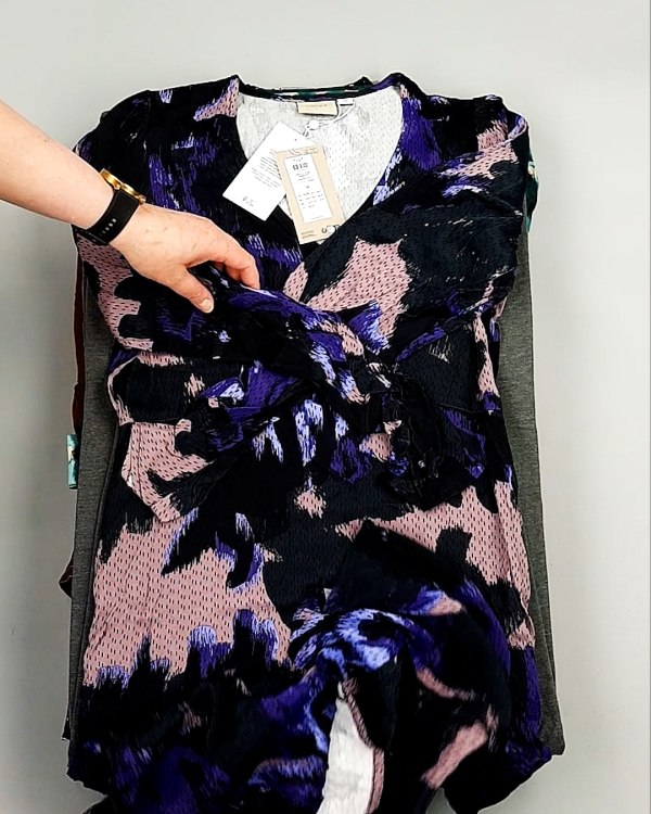 Фотография  441 - Платья Bestseller+DK Summer 035#5 кг, ЛОТ №8058 оптом в Петрозаводске и Карелии