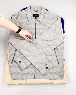 Фотография  632 - Ветровки м/ж C&A 025#10 кг, ЛОТ №7864 оптом в Петрозаводске и Карелии