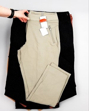 Фотография  137 - Брюки женские лето C&A 025#10 кг, ЛОТ №7893 оптом в Петрозаводске и Карелии