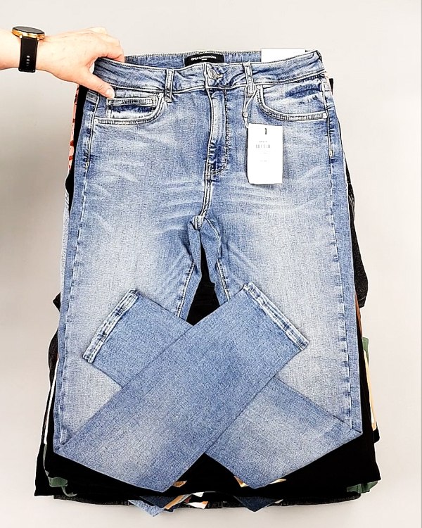 Фотография  257 - ДАНИЯ Summer mix 24#15 кг, ЛОТ №8042 оптом в Петрозаводске и Карелии