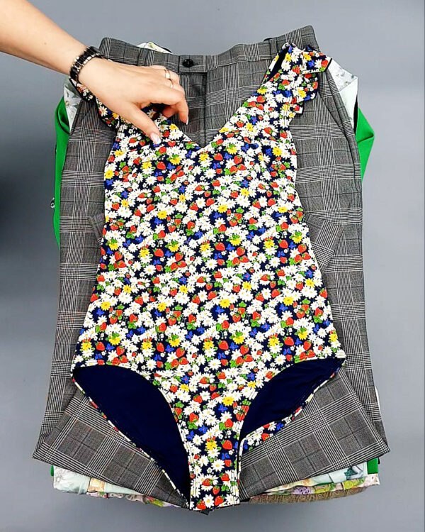 Фотография  614 - OTHER STORIES mix 06 B 035#15 кг, ЛОТ №8192 оптом в Петрозаводске и Карелии