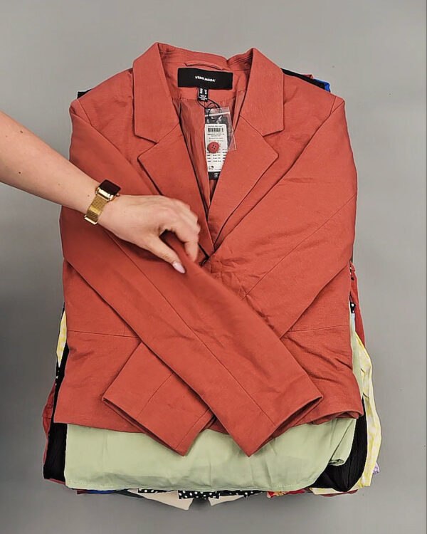 Фотография  584 - VERO MODA  Summer mix 045#13 кг, ЛОТ №8447 оптом в Петрозаводске и Карелии