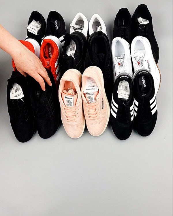 Фотография  792 - Кроссовки Adidas+Reebok#15 шт, ЛОТ №8331 оптом в Петрозаводске и Карелии