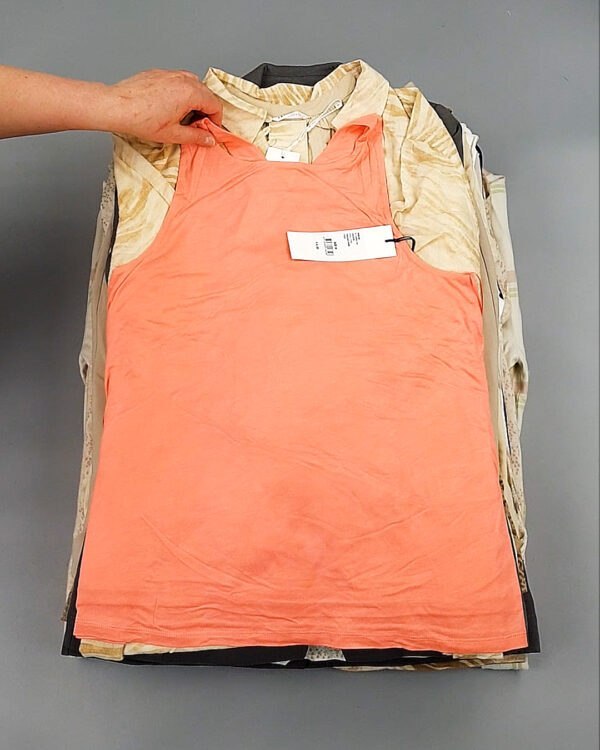 Фотография  724 - YA YA mix 43#40 шт, ЛОТ №8267 оптом в Петрозаводске и Карелии