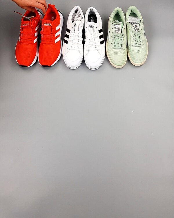 Фотография  650 - Кроссовки Adidas+Reebok#15 шт, ЛОТ №8329 оптом в Петрозаводске и Карелии