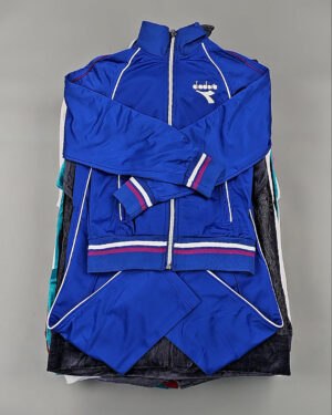 Купить Спортивные костюмы  AD83#10 шт, ЛОТ №8642 оптом в Петрозаводске и Карелии