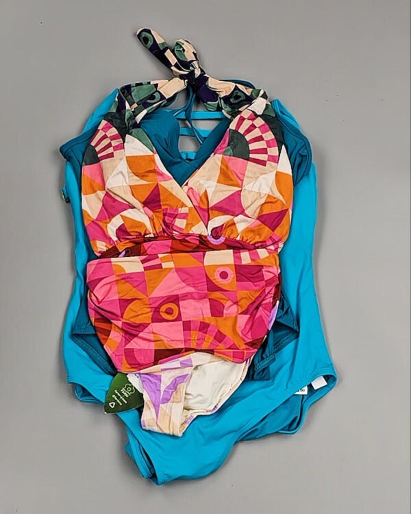 Фотография  738 - Купальники Nordstrom 124#2,3 кг, ЛОТ №8488 оптом в Петрозаводске и Карелии